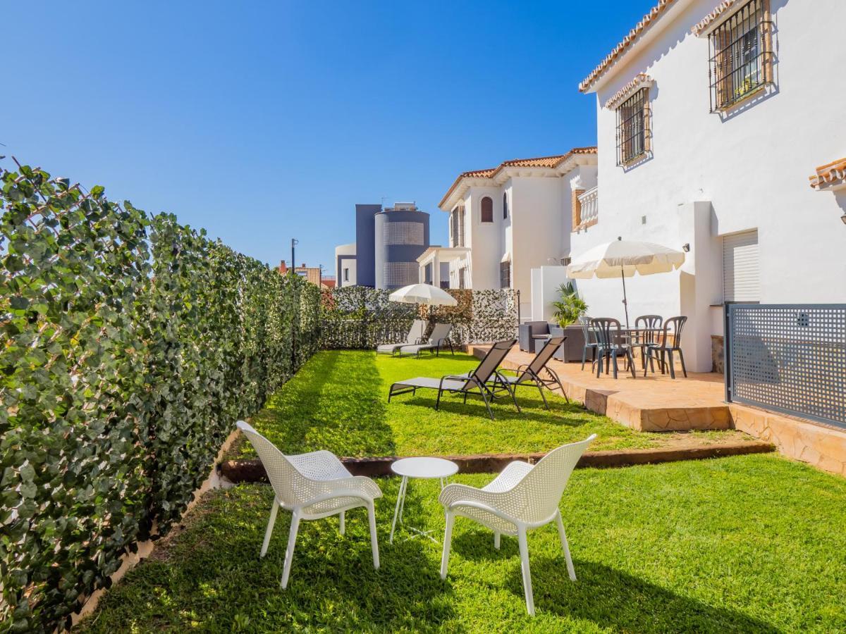 Cubo'S Hostal William'S Sunny 1 With Breakfast Торре-де-Бенаґальбон Екстер'єр фото