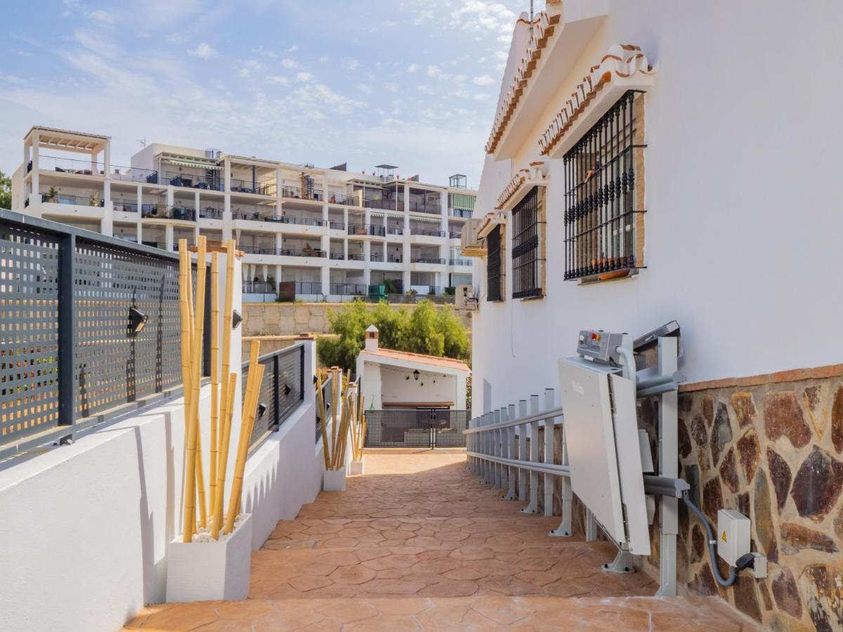 Cubo'S Hostal William'S Sunny 1 With Breakfast Торре-де-Бенаґальбон Екстер'єр фото